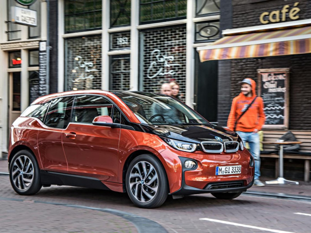 BMW i3 фото