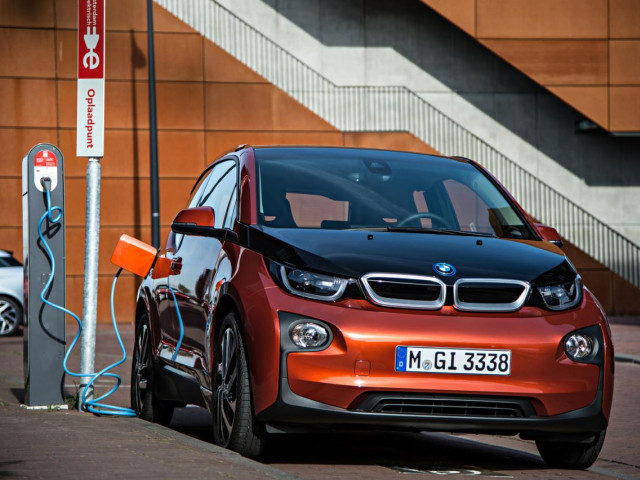 BMW i3 фото