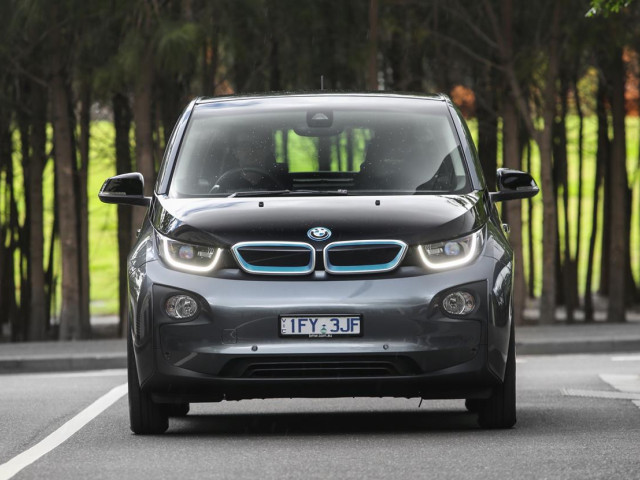 BMW i3 фото