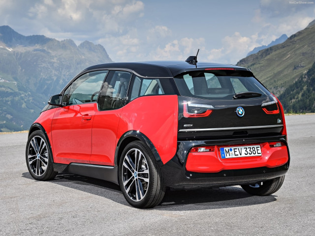 BMW i3 фото