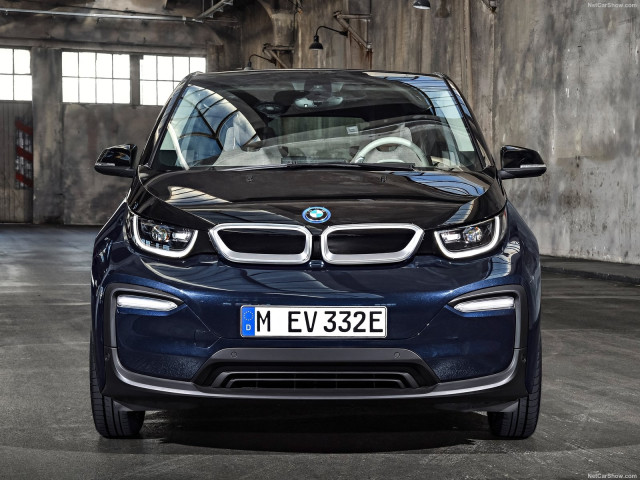 BMW i3 фото