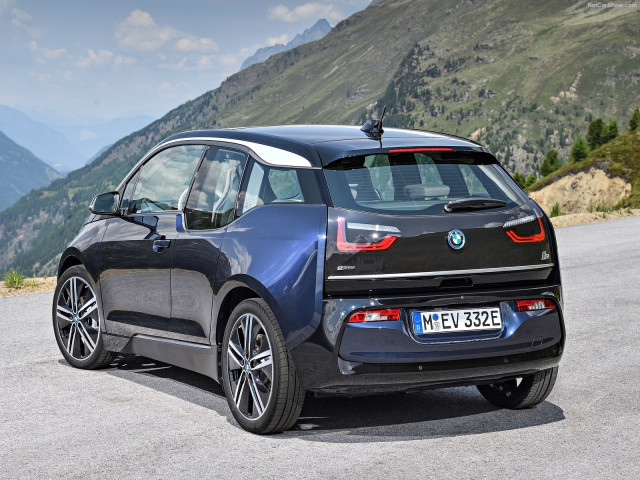 BMW i3 фото