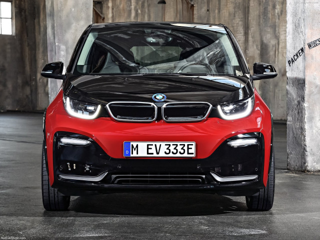 BMW i3 фото