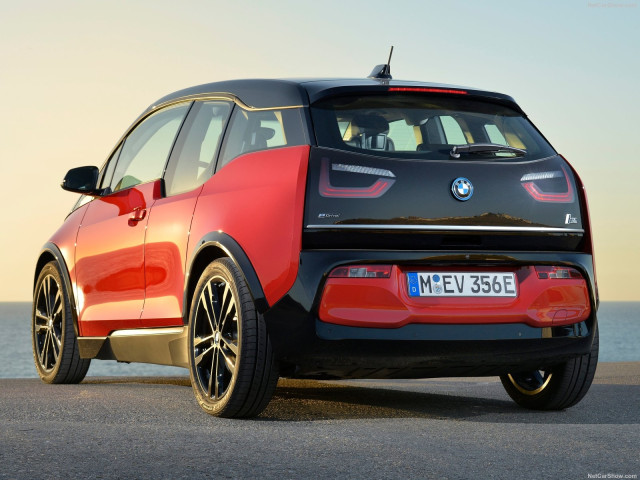 BMW i3 фото