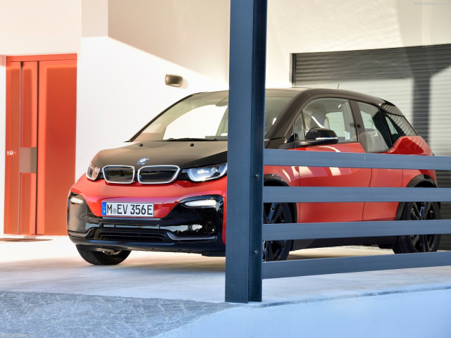 BMW i3 фото