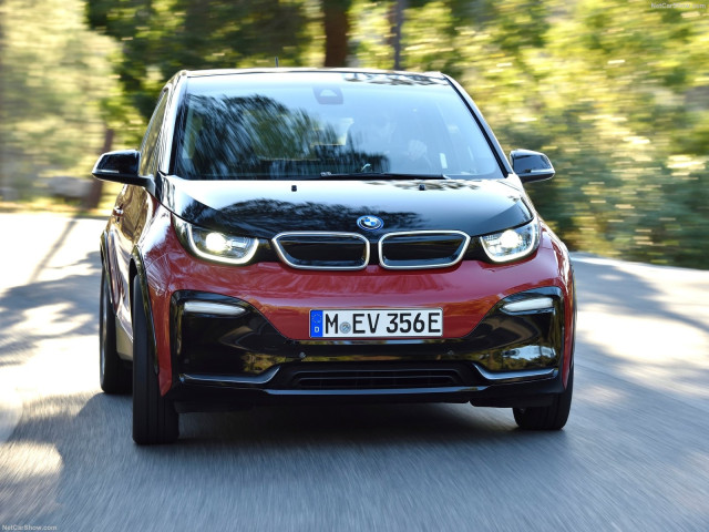 BMW i3 фото