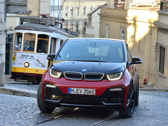 BMW i3 фото