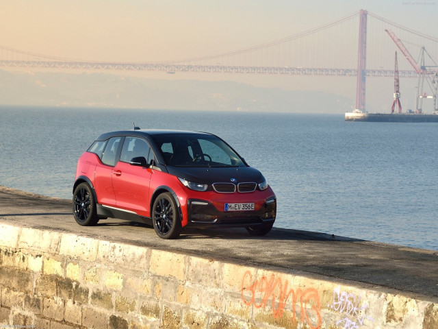 BMW i3 фото