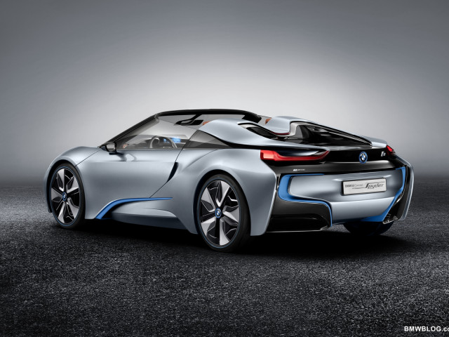 BMW i8 фото