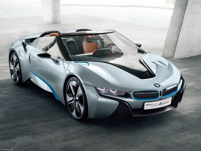 BMW i8 фото