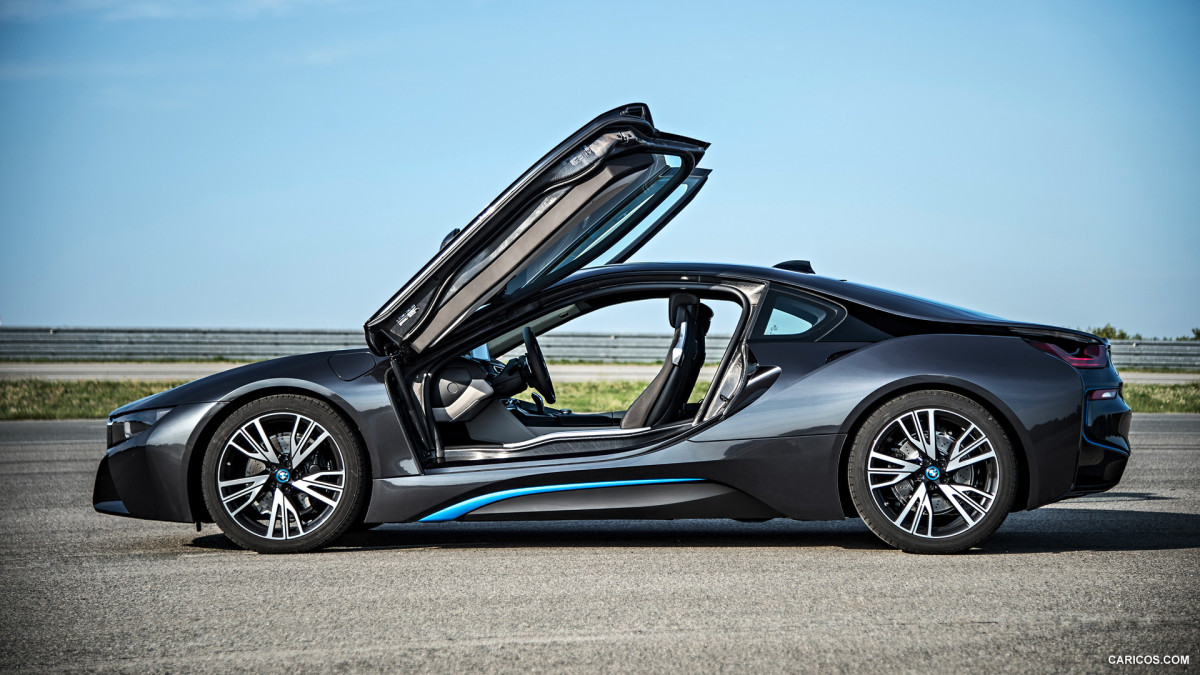 BMW i8 фото 115460