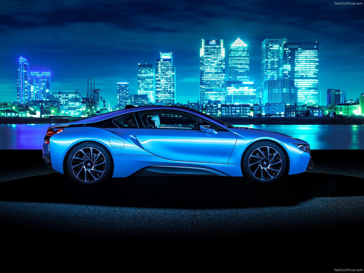 BMW i8 фото 130371