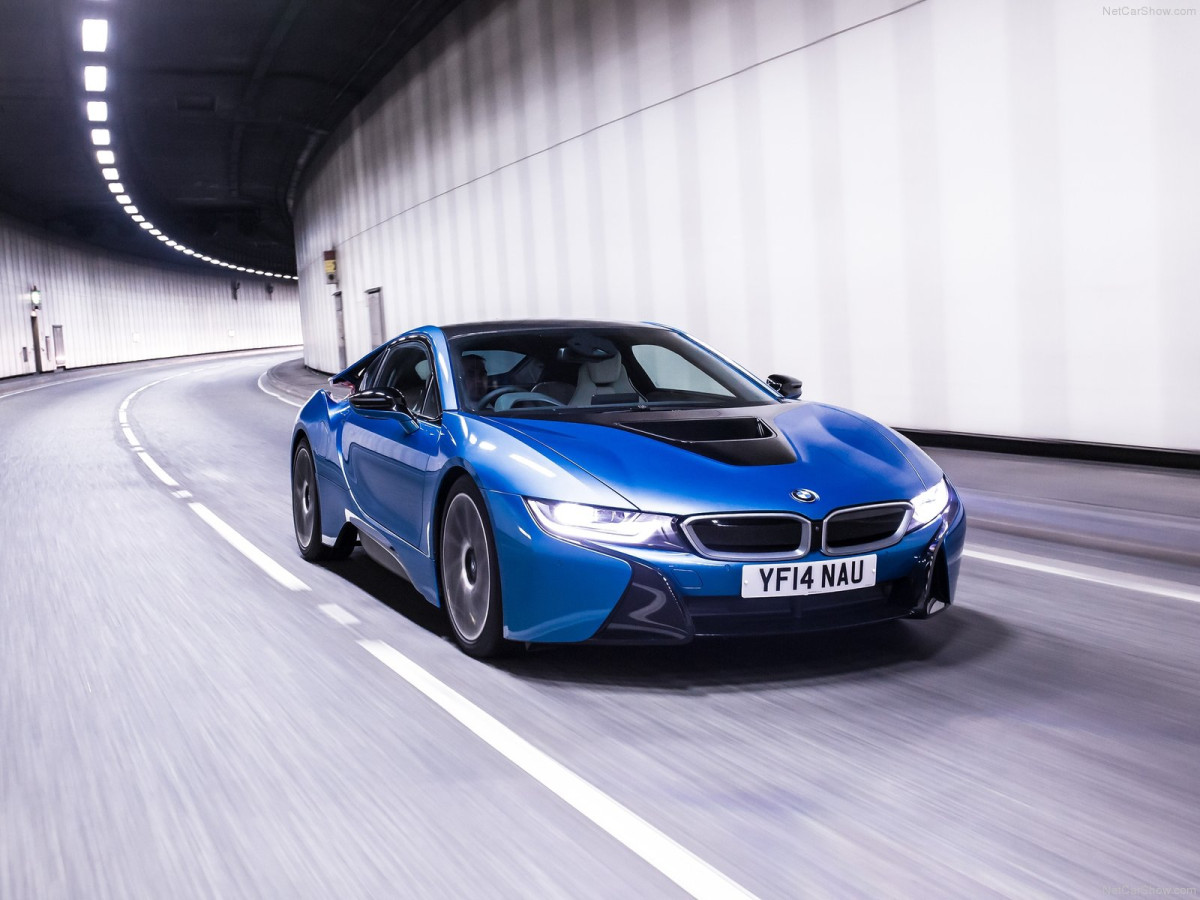 BMW i8 фото 130397