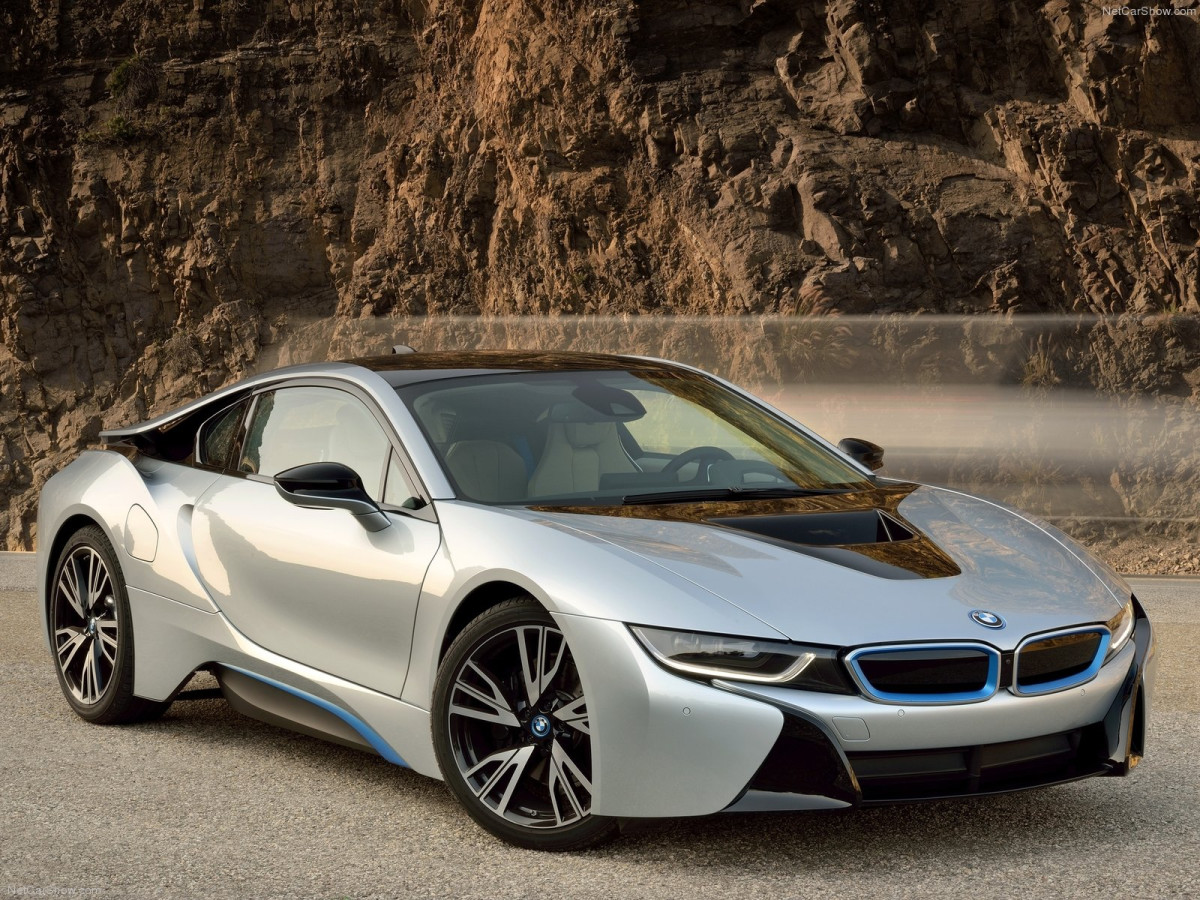 BMW i8 фото 130410