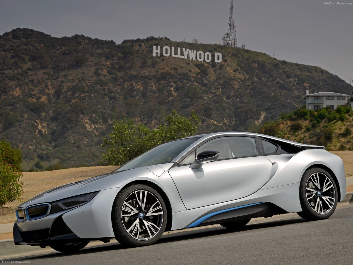 BMW i8 фото 130411