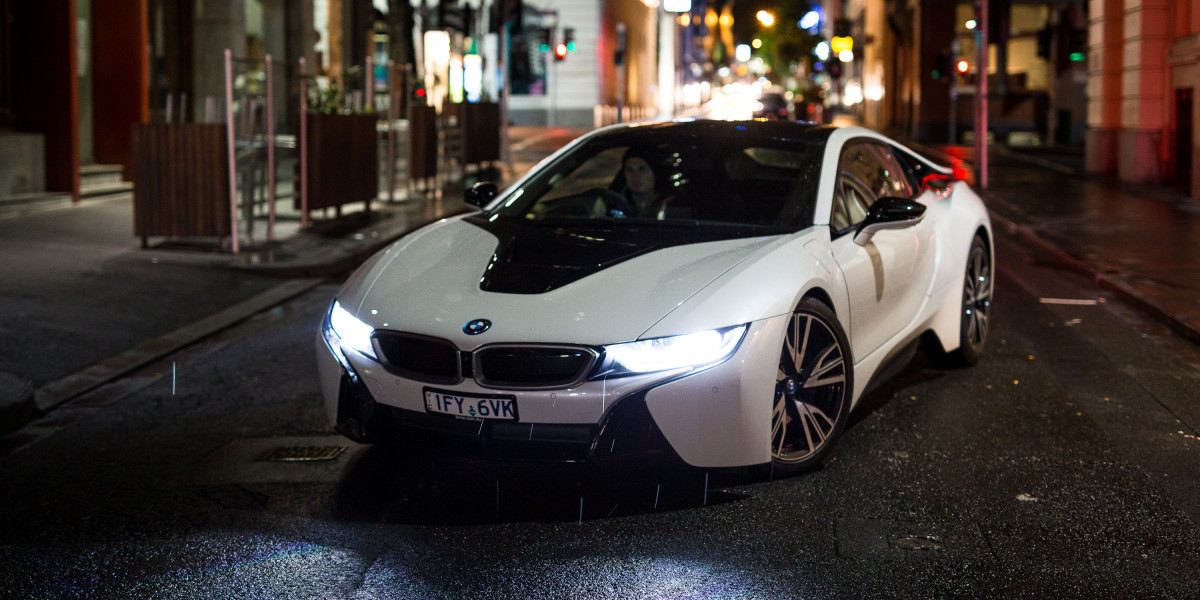 BMW i8 фото 179090