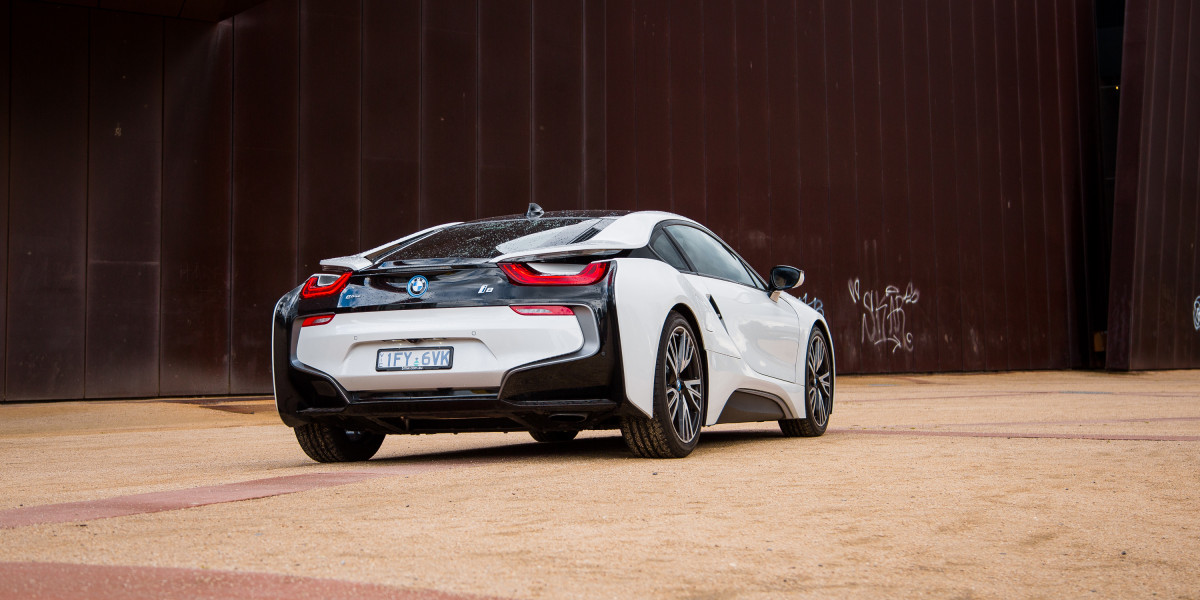 BMW i8 фото 179131