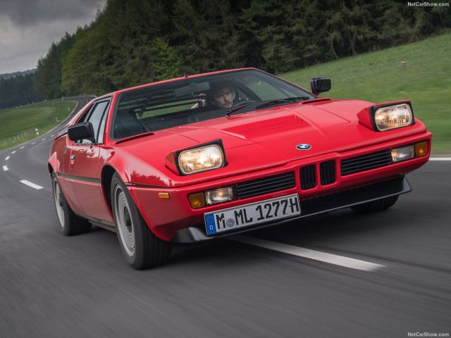 BMW M1 фото