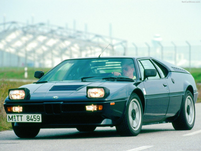 BMW M1 фото