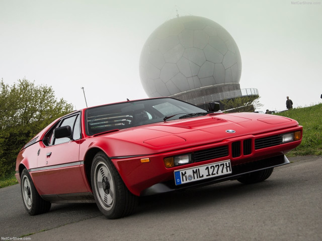 BMW M1 фото