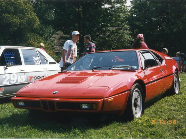 BMW M1 фото