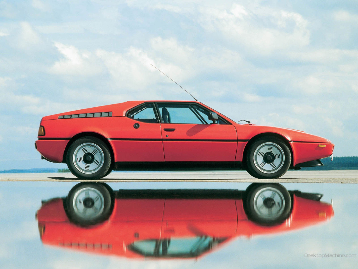 BMW M1 фото 32044