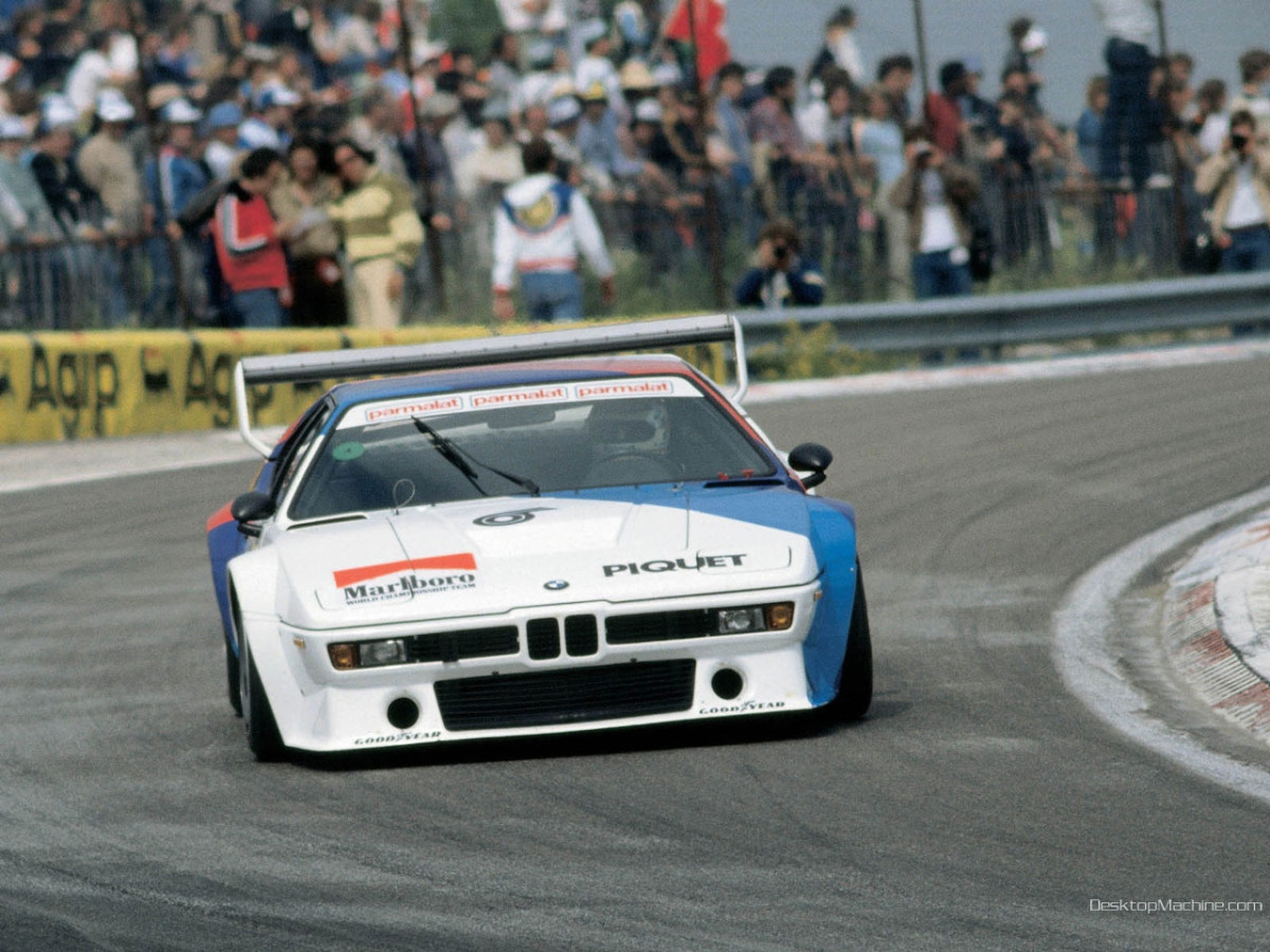 BMW M1 фото 32048