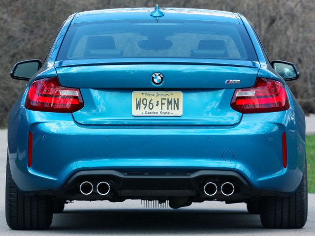 BMW M2 фото