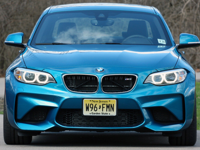 BMW M2 фото