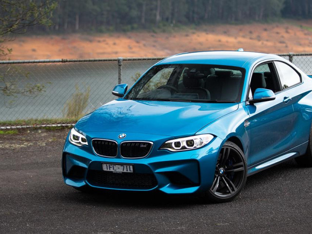 BMW M2 фото