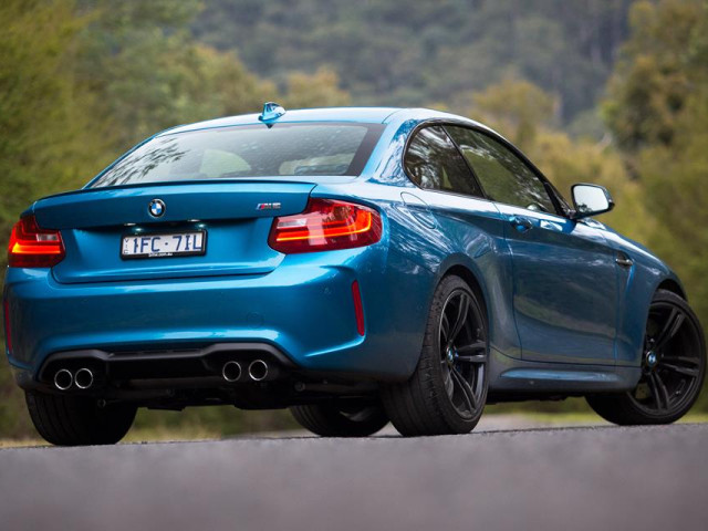 BMW M2 фото