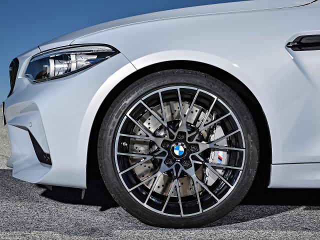 BMW M2 фото