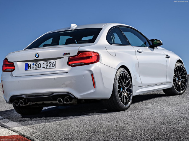 BMW M2 фото