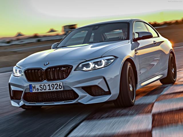 BMW M2 фото