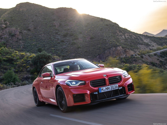 BMW M2 фото