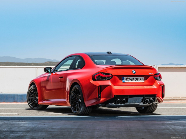 BMW M2 фото