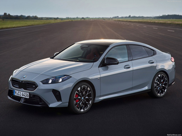 BMW M2 фото