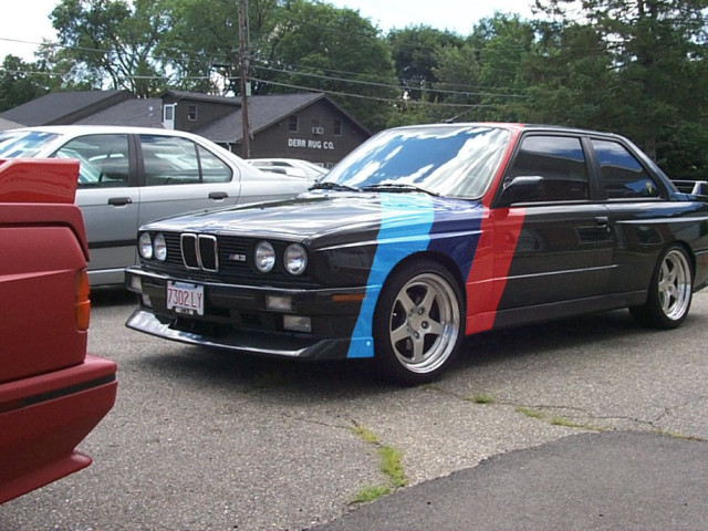 BMW M3 E30 фото