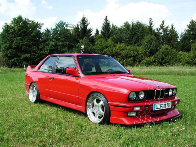 BMW M3 E30 фото