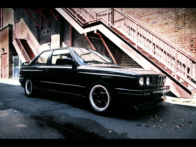 BMW M3 E30 фото