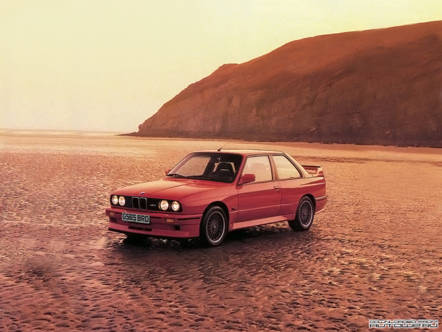 BMW M3 E30 фото