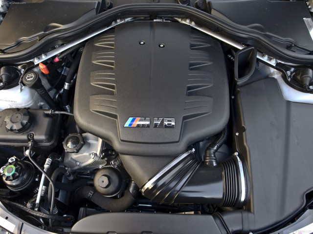 BMW M3 E90 Sedan фото