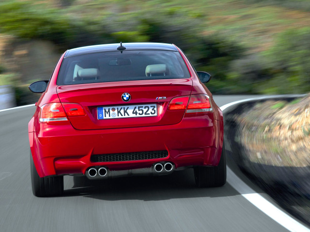 BMW M3 E92 Coupe фото