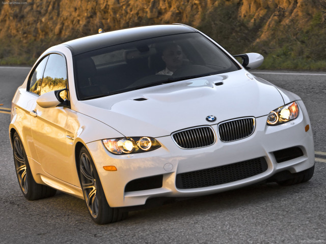 BMW M3 E92 Coupe фото