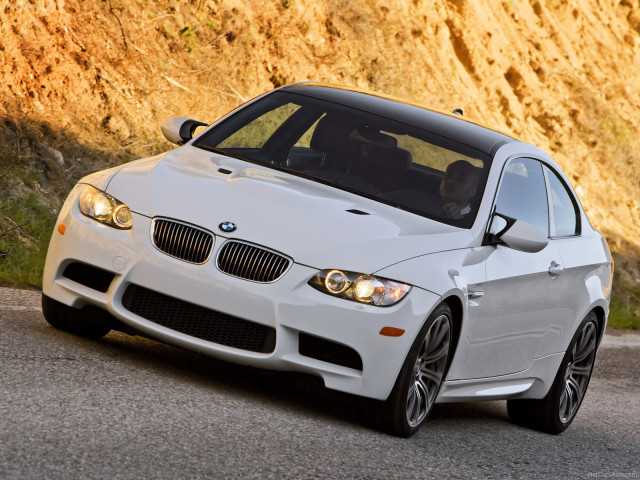 BMW M3 E92 Coupe фото