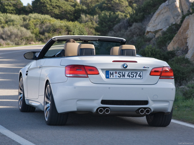 BMW M3 E93 Convertible фото