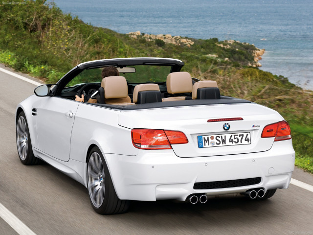 BMW M3 E93 Convertible фото