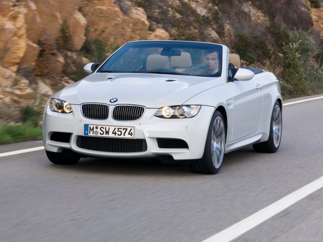 BMW M3 E93 Convertible фото