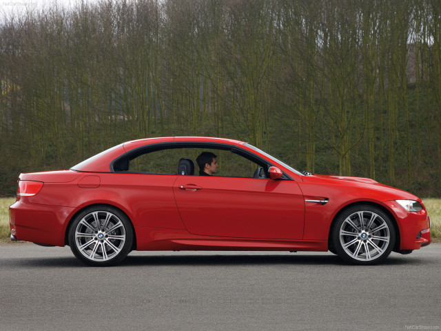 BMW M3 E93 Convertible фото