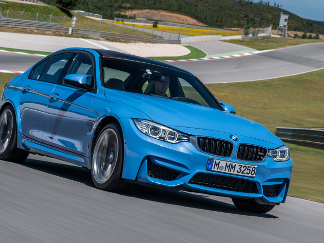 BMW M3 фото